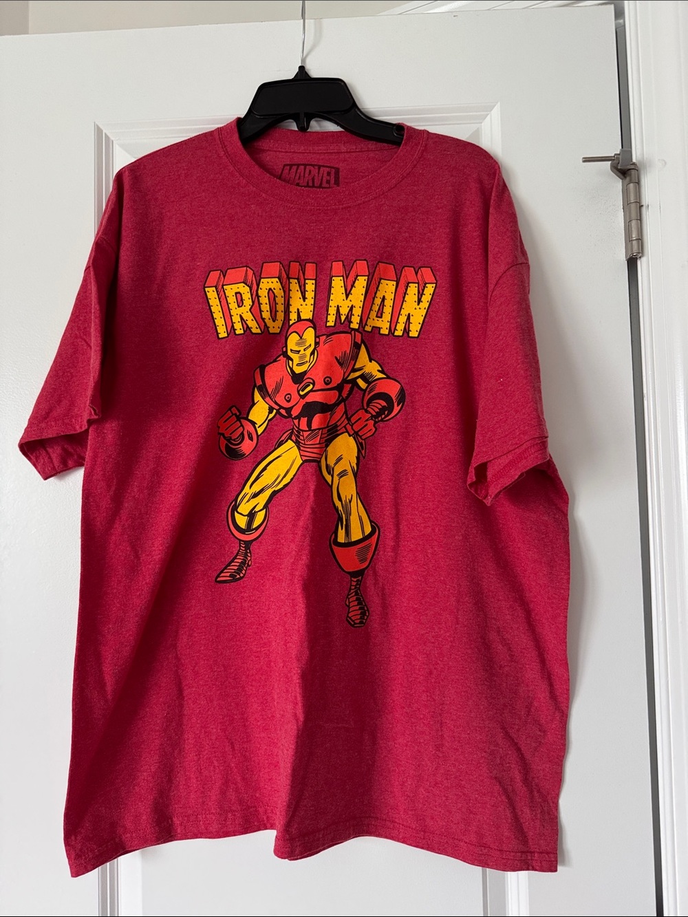 Marvel Iron Man Men’s XL Tee in Red with Yellow Graphic